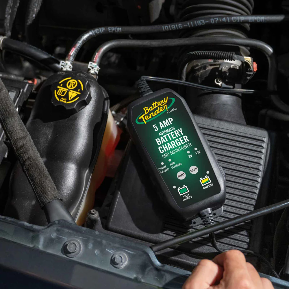 12V / 6V Switchable Battery Charger - Image 4