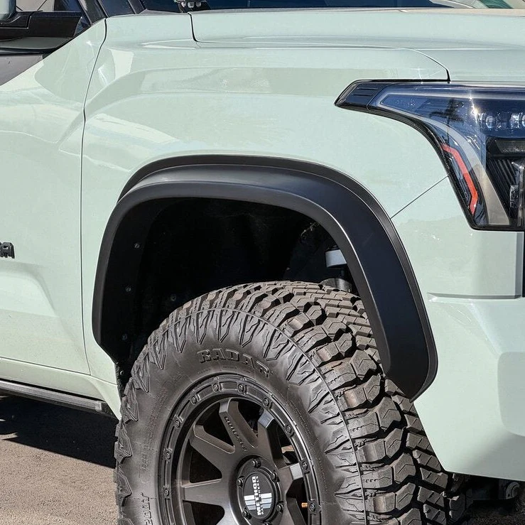 2.5" Fender Flare Kit Tundra (2022+) - Image 14