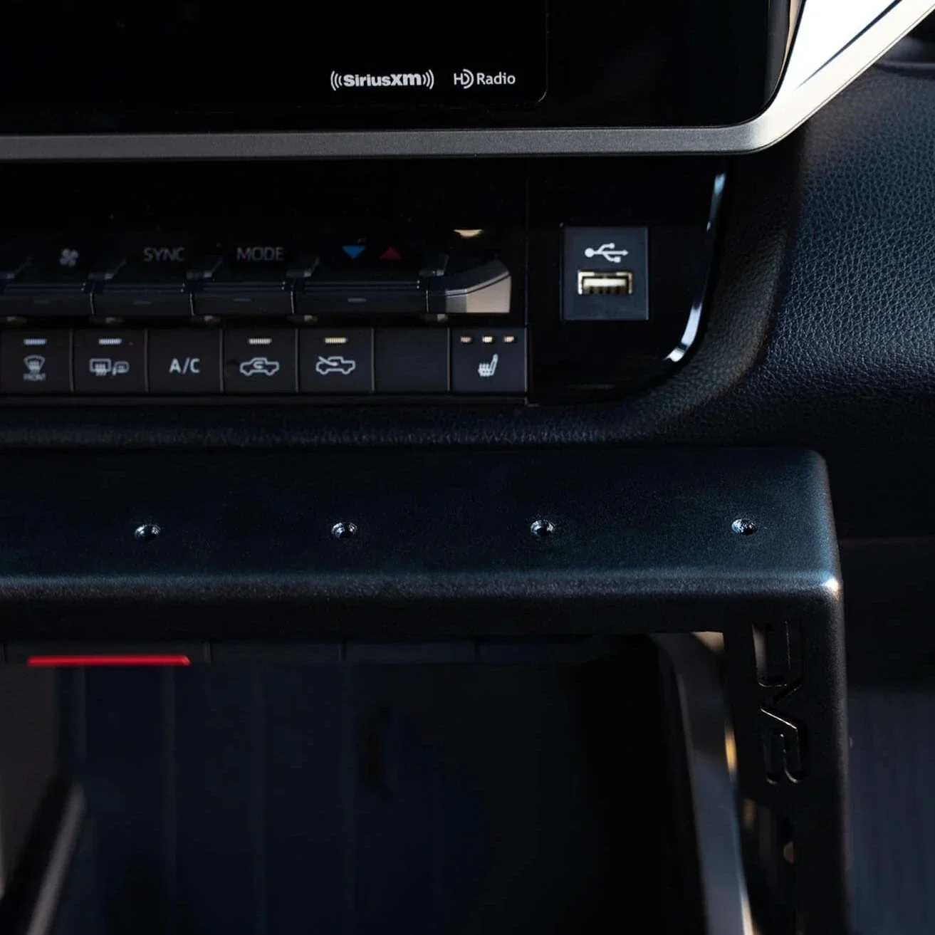 Center Console Molle Panel Bridge Sequoia (2023+) - Image 3