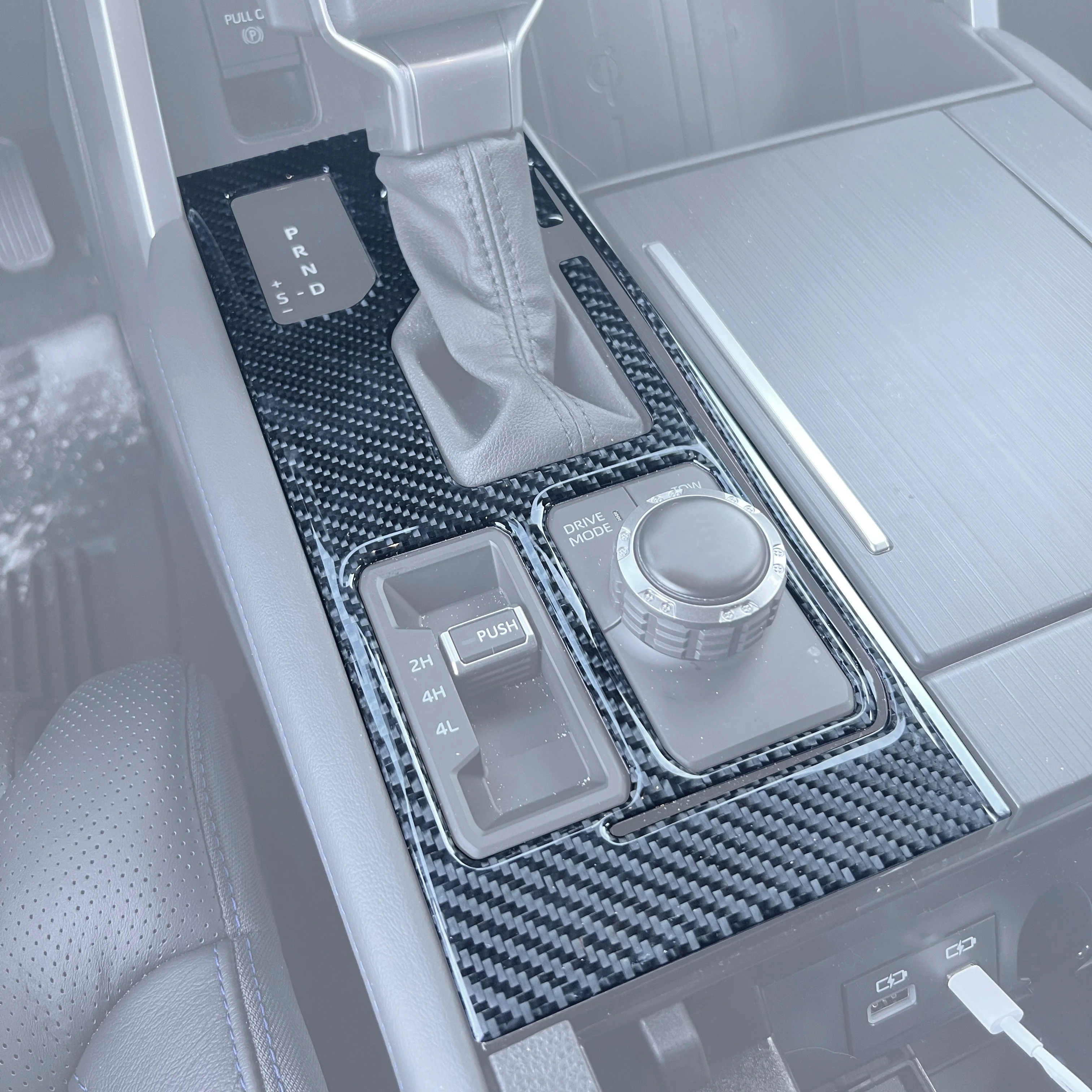 Center Console Overlay Tundra (2022+) & Sequoia (2023+)