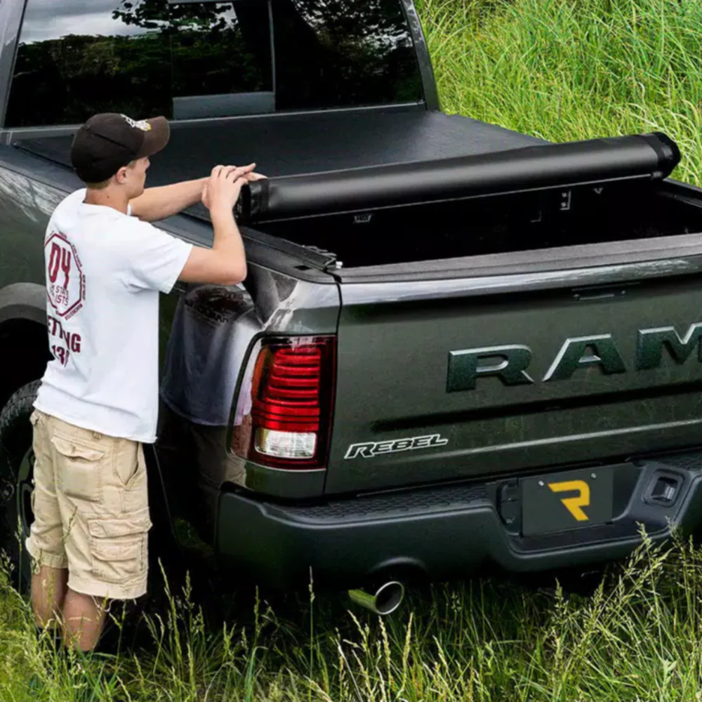 Deuce Soft Folding Tonneau Cover Tacoma (2016-2023) - Image 8