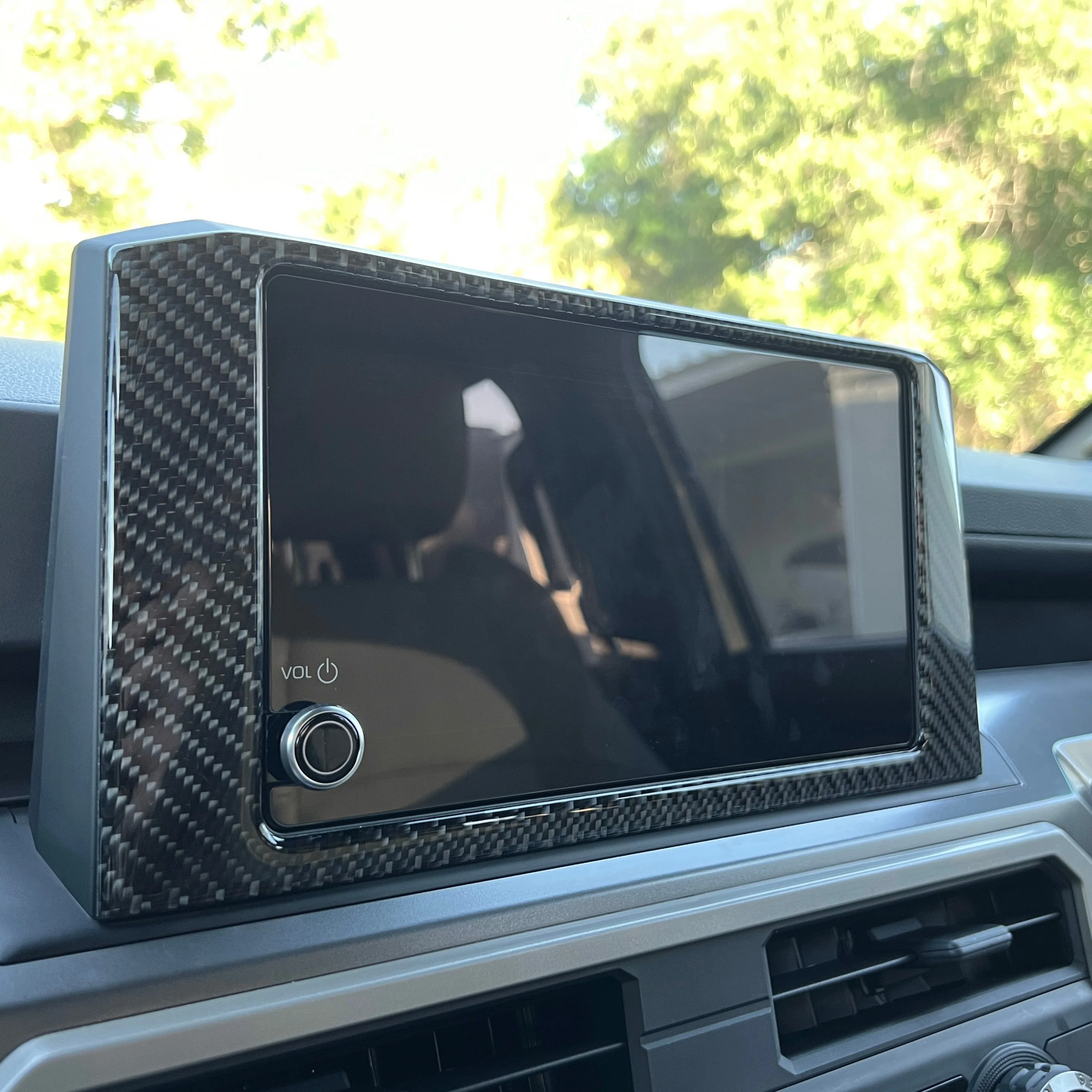 Display Screen Accent Trim 4Runner (2025+) & Tacoma (2024+) - Image 2