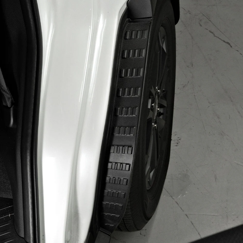 Door Mud Flaps Land Cruiser (2024+) - Image 3