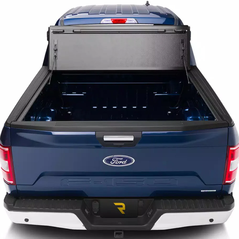 Fibermax Hard Folding Tonneau Cover Tacoma (2016-2023) - Image 10