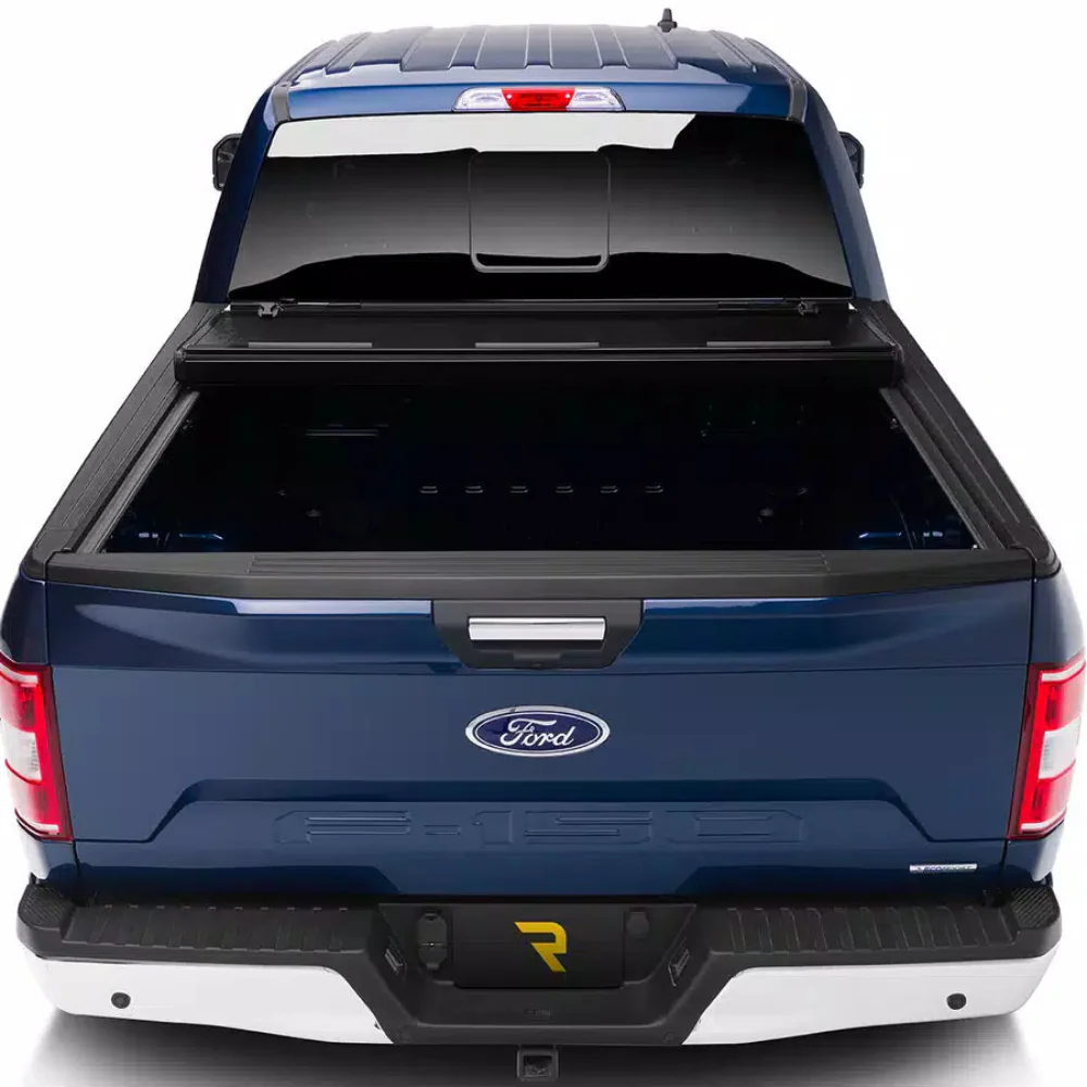 Fibermax Hard Folding Tonneau Cover Tacoma (2016-2023) - Image 11