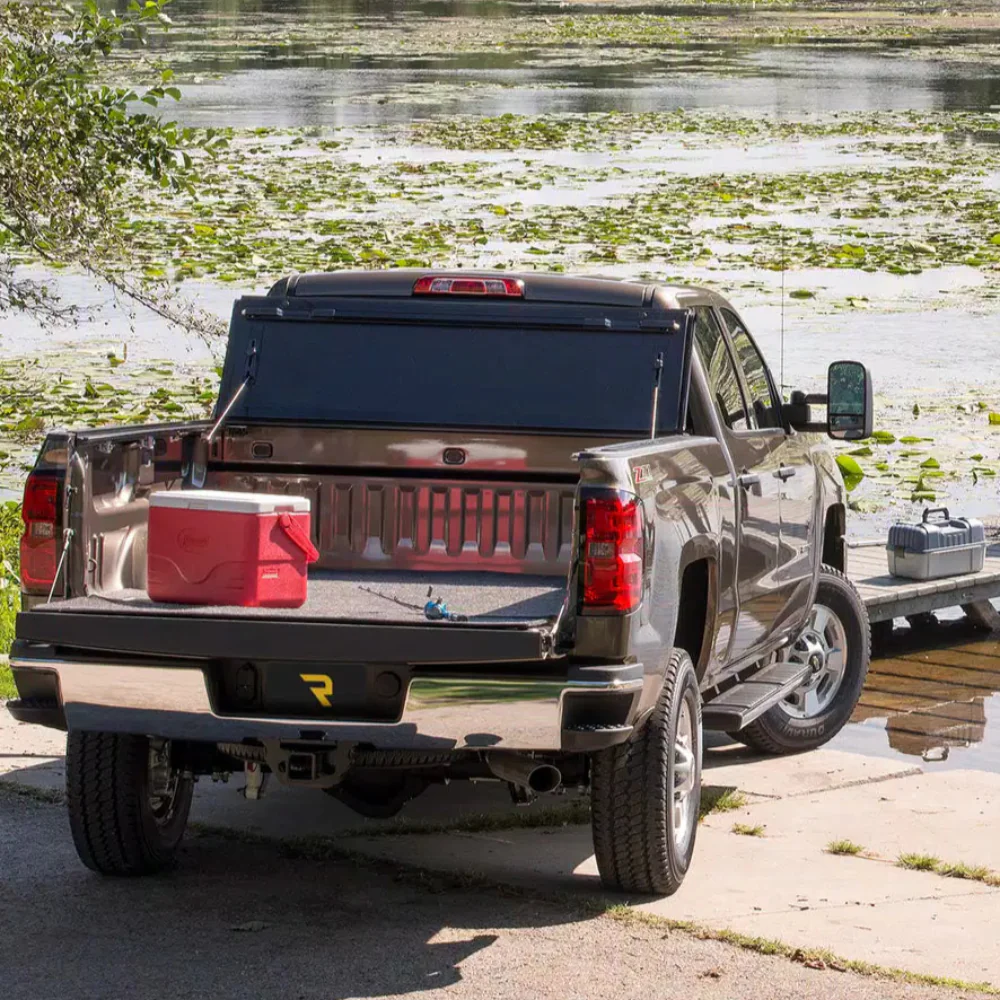 Fibermax Hard Folding Tonneau Cover Tacoma (2016-2023) - Image 16