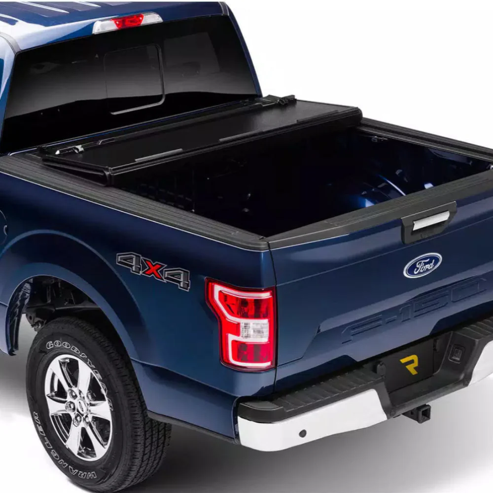 Fibermax Hard Folding Tonneau Cover Tacoma (2024+) - Image 3