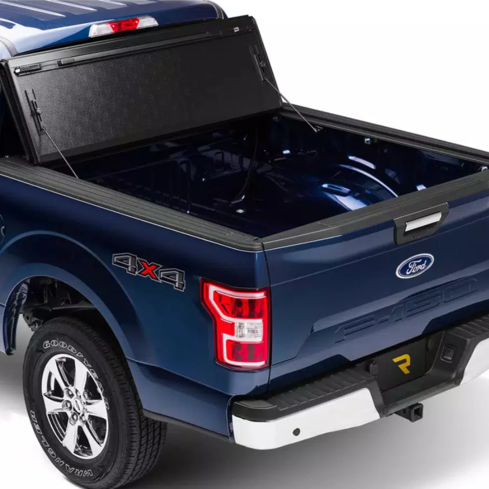 Fibermax Hard Folding Tonneau Cover Tacoma (2024+) - Image 4