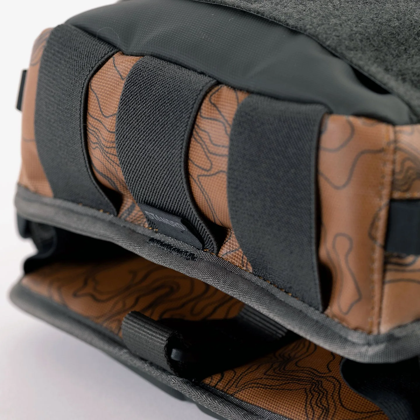 Headrest - Image 31