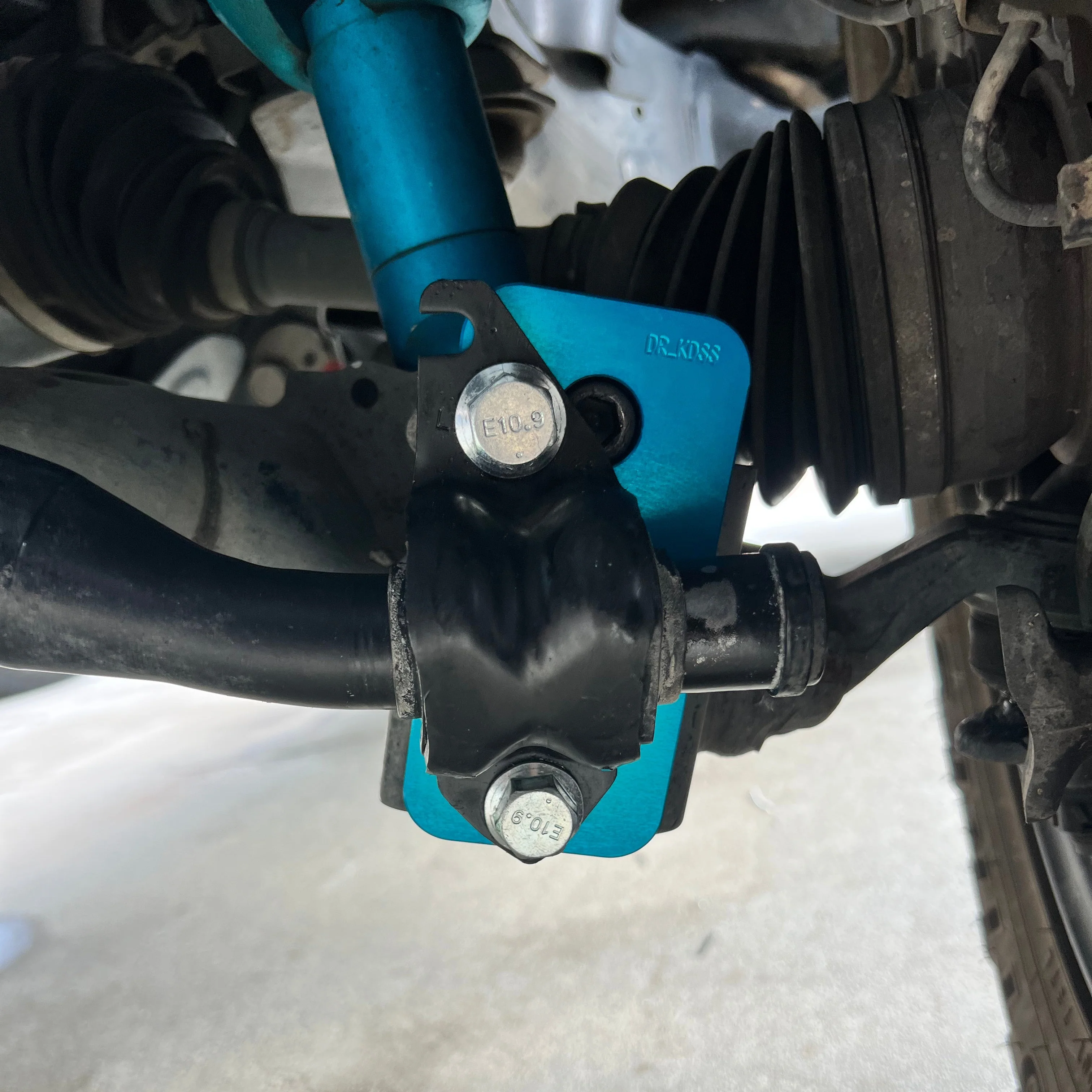 KDSS Front Sway Bar Adapters 4Runner (2010-2024) - Image 5