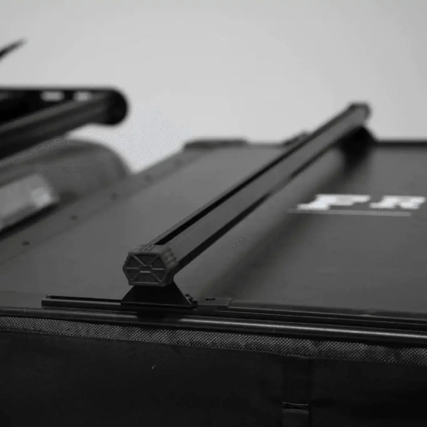 Lightweight Hard Shell - Crossbar Kits - Image 6