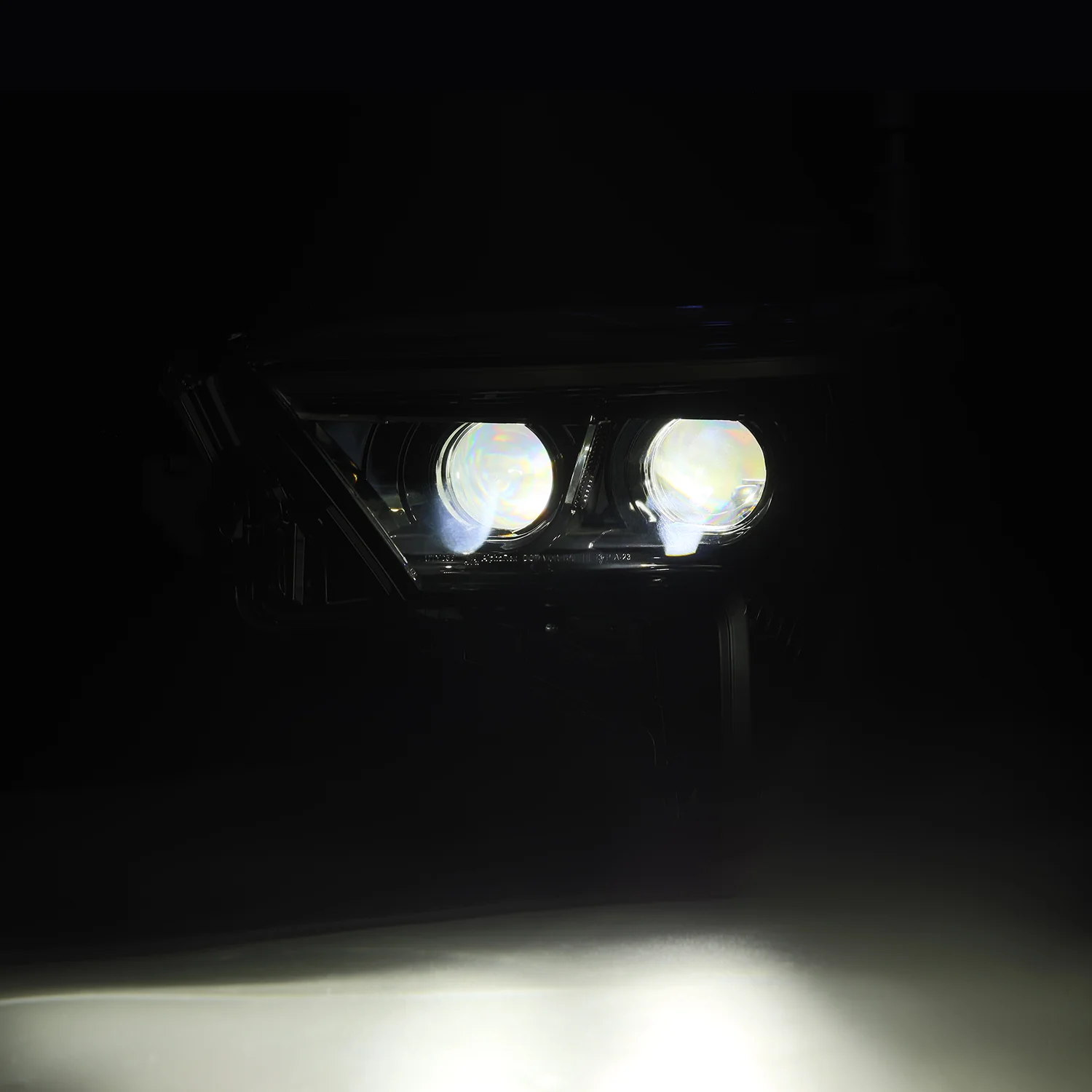 LUXX Series LED Projector Headlights Black Sequoia (2023+) - Image 5