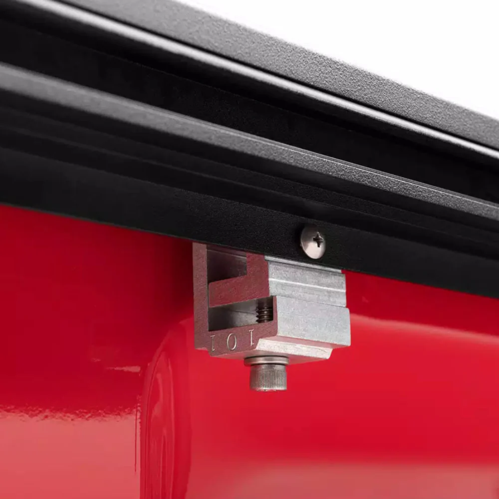 M-Series XT Tonneau Cover Tacoma (2024+) - Image 10