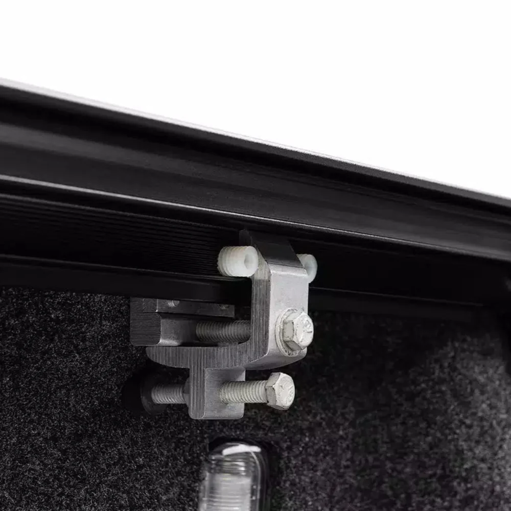 One XR Tonneau Cover Tundra (2022+) - Image 5