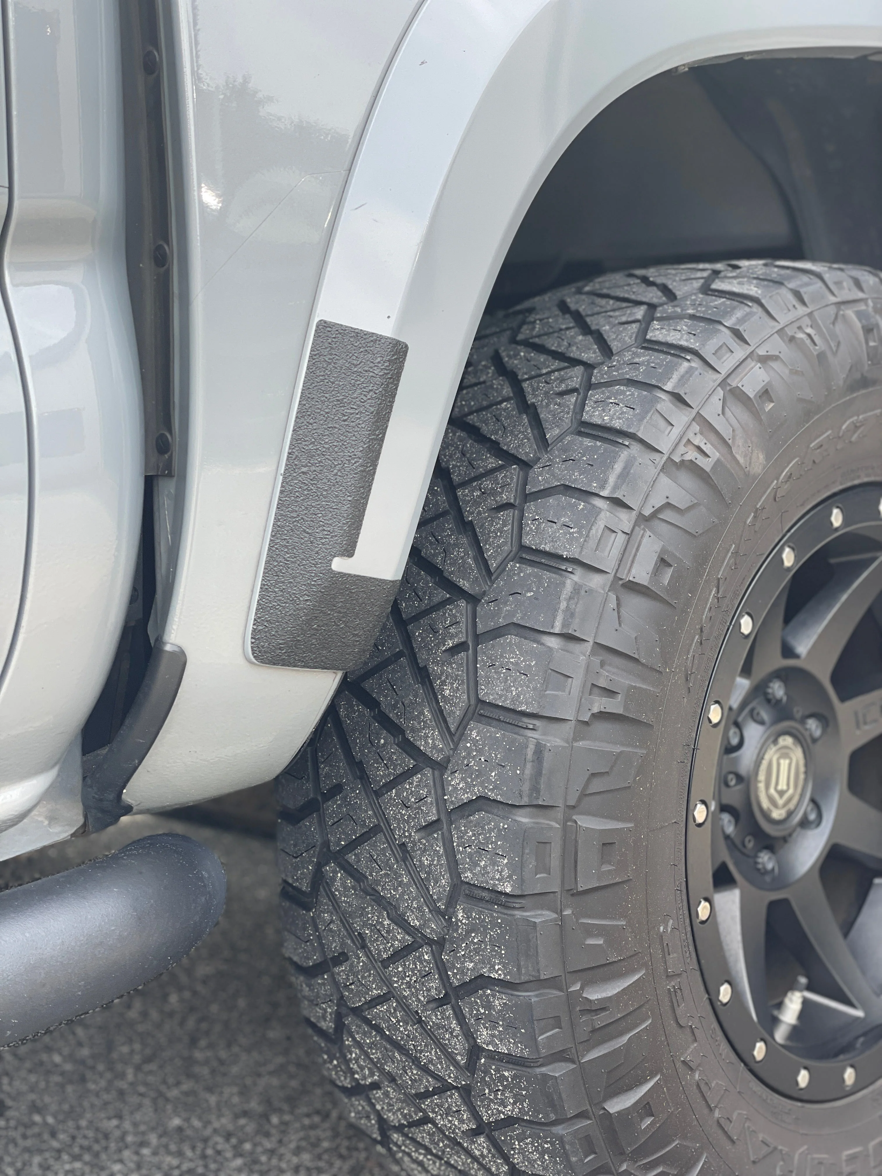 Rear Fender Protection Overlays Tacoma (2016-2023) - Image 2