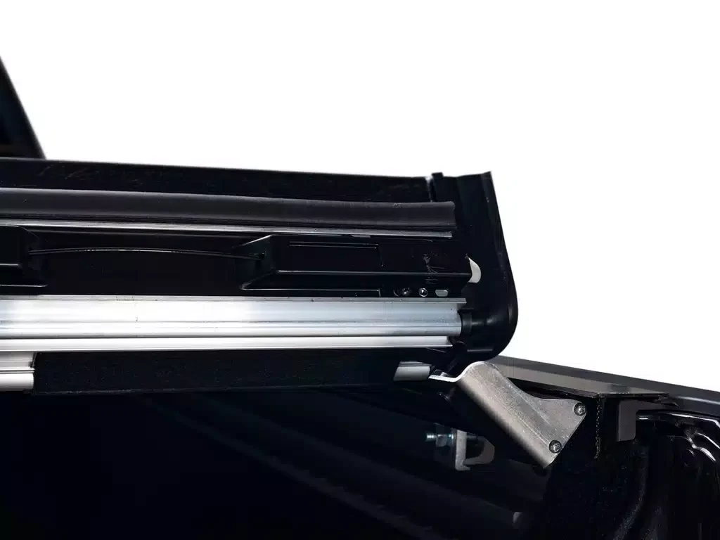 Revolver X2 Tonneau Cover Tundra (2022+) - Image 6