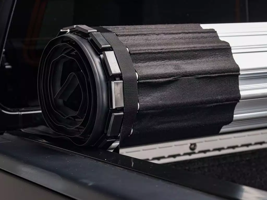Revolver X2 Tonneau Cover Tundra (2022+) - Image 8