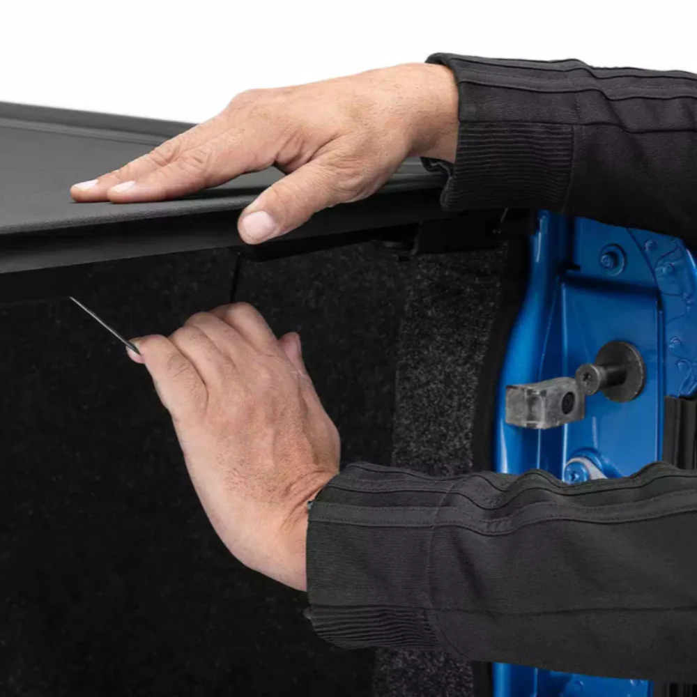 Revolver X4S Hard Roll Up Tonneau Cover Tacoma (2024+) - Image 6
