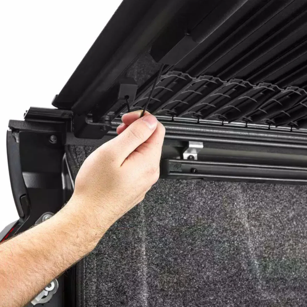 Revolver X4TS Hard Roll Up Tonneau Cover Tacoma (2024+) - Image 10