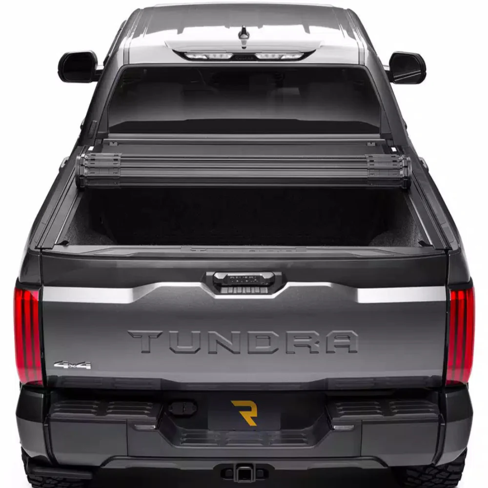 Revolver X4TS Hard Roll Up Tonneau Cover Tacoma (2024+) - Image 6
