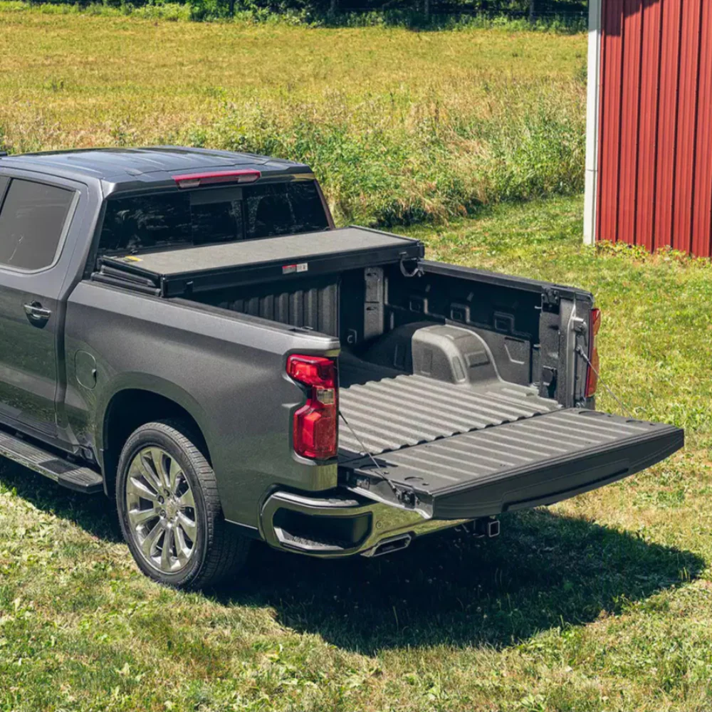 Solid Fold ALX Hard Folding Tonneau Cover Tacoma (2024+) - Image 3
