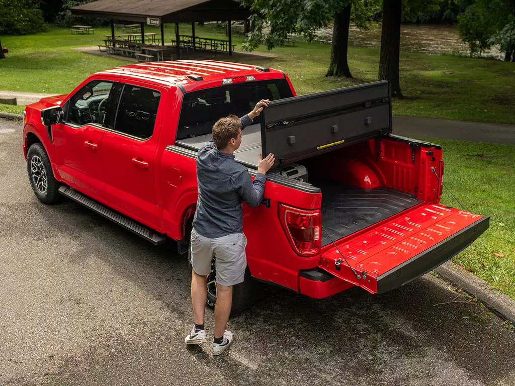 Solid Fold ALX Tonneau Cover Tacoma (2016-2023) - Image 18
