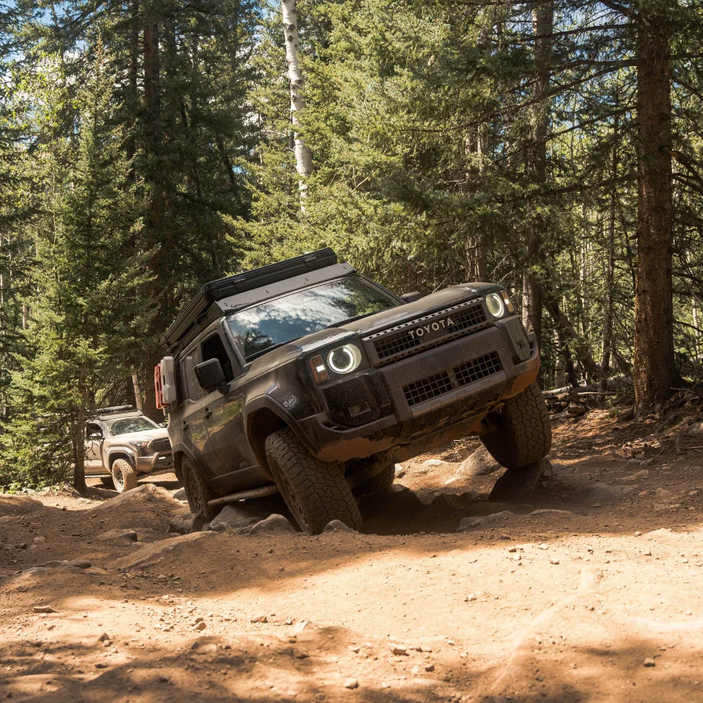 Overland Kickout Rock Sliders Land Cruiser (2024+) - Image 5
