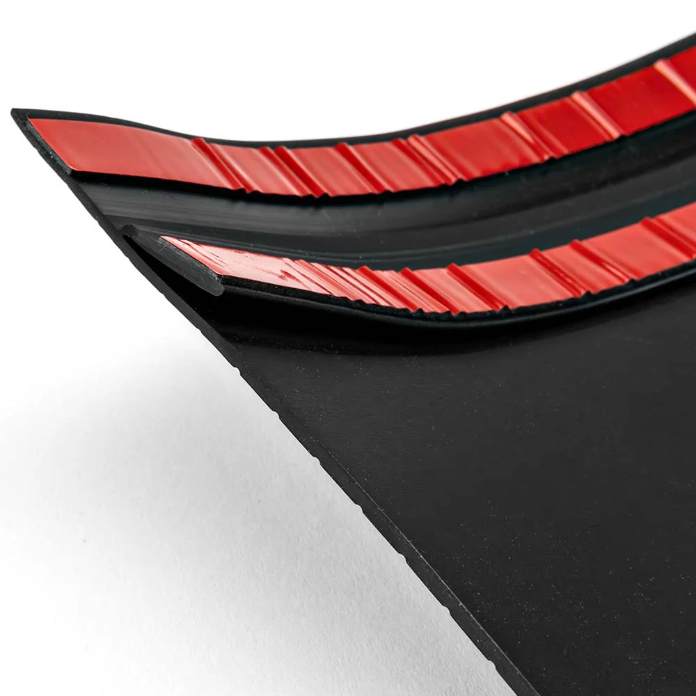 Tailgate Gap Cover - Image 12