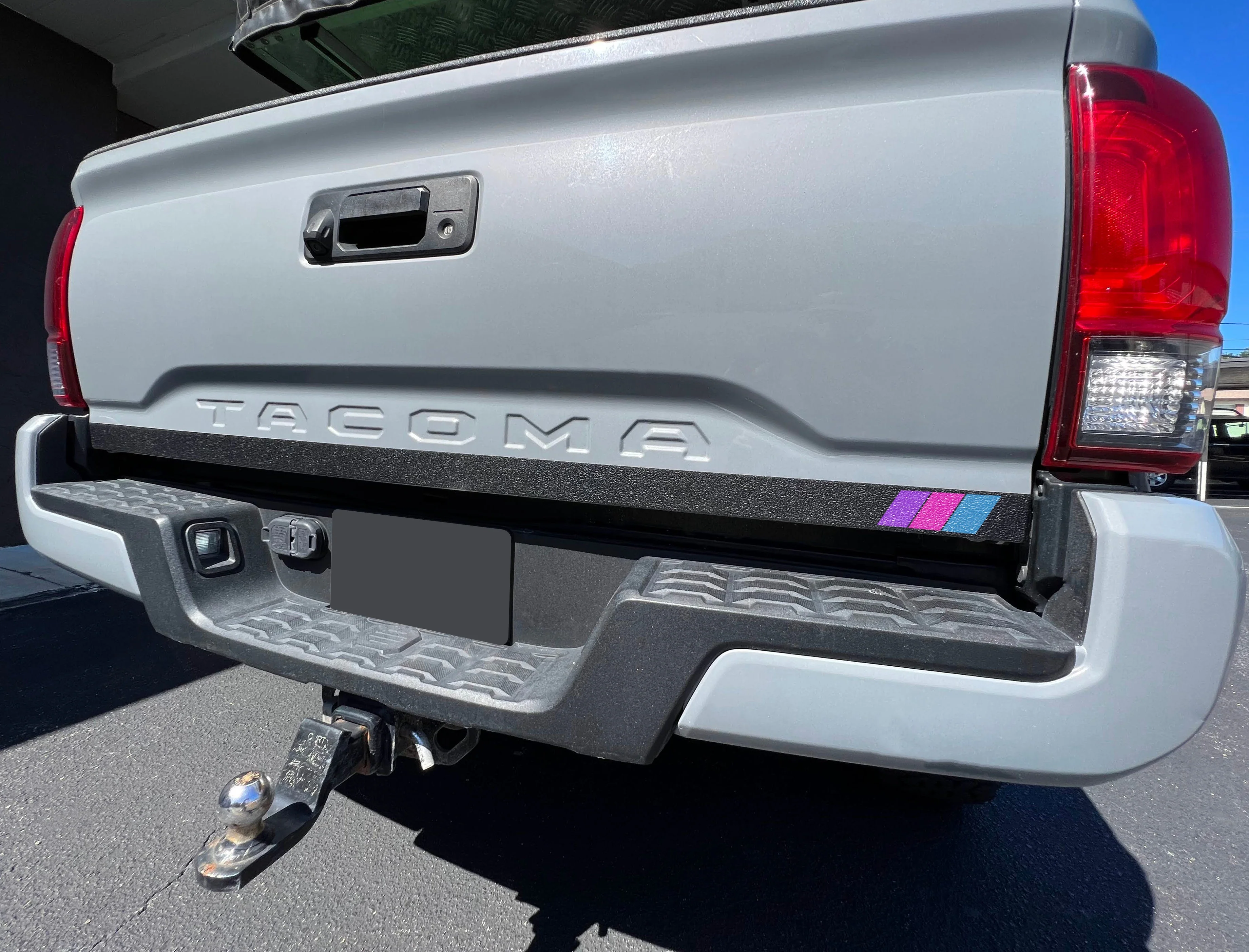 Textured Tailgate Protection Overlay Tacoma (2016-2023) - Image 6
