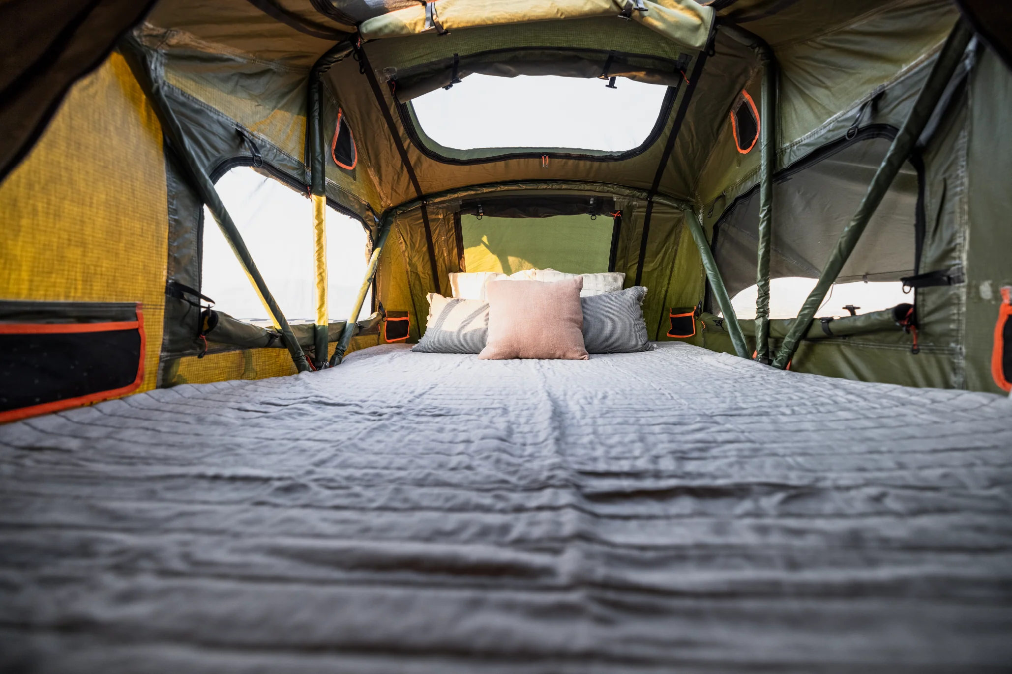 The Vagabond Rooftop Tent - Image 18