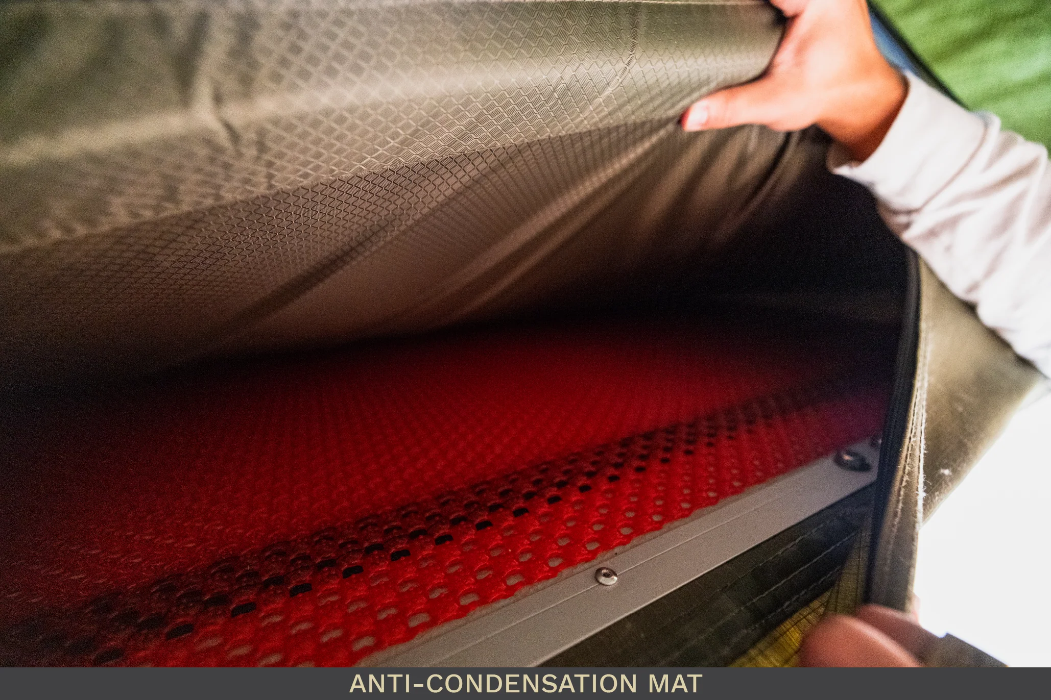 The Vagabond Rooftop Tent - Image 21