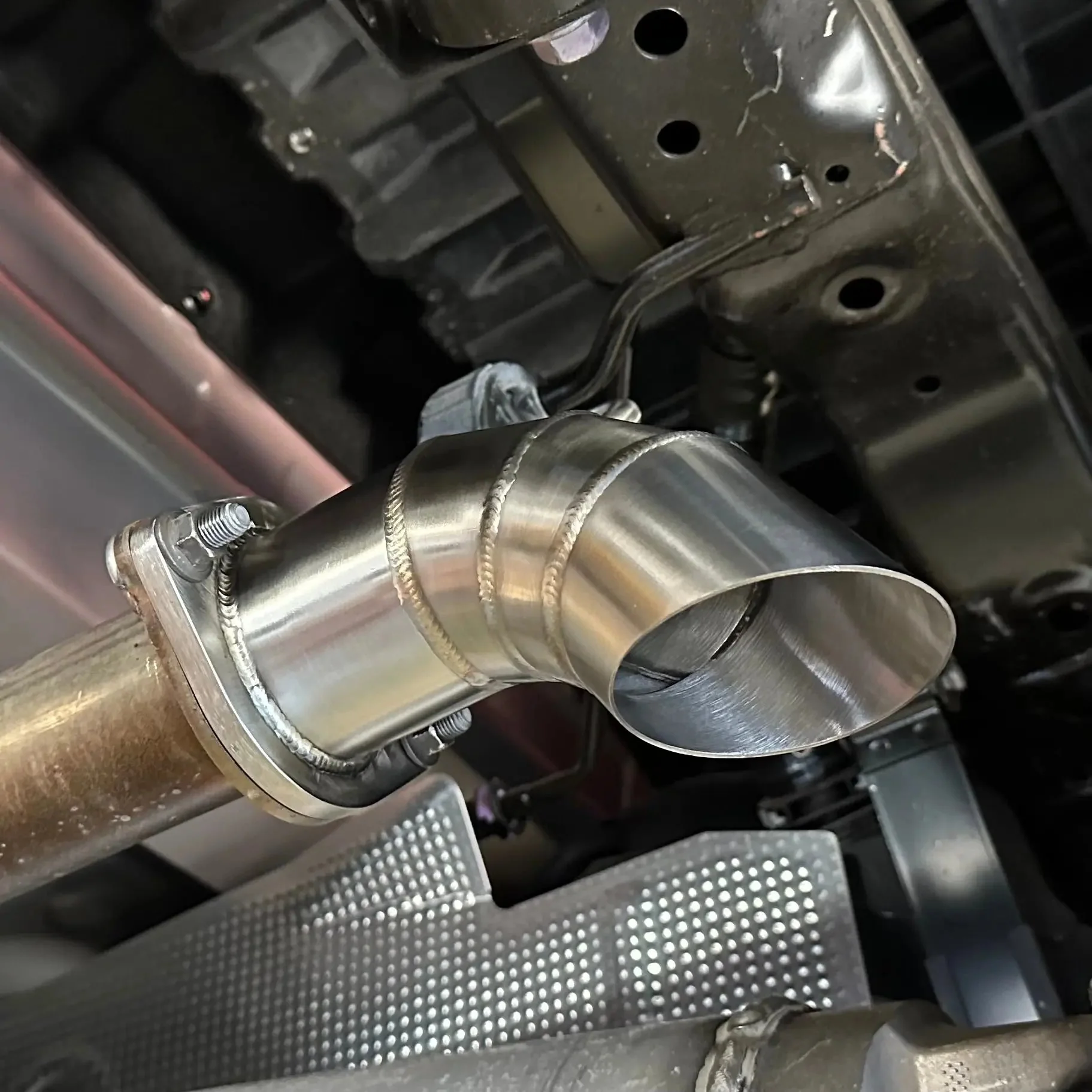 Off-Road Trail Pipe Tacoma (2024+) - Image 2