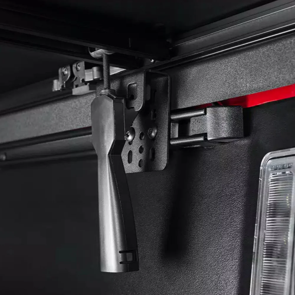 Trifecta Signature 2.0 Soft Folding Tonneau Cover Tacoma (2016-2023) - Image 4