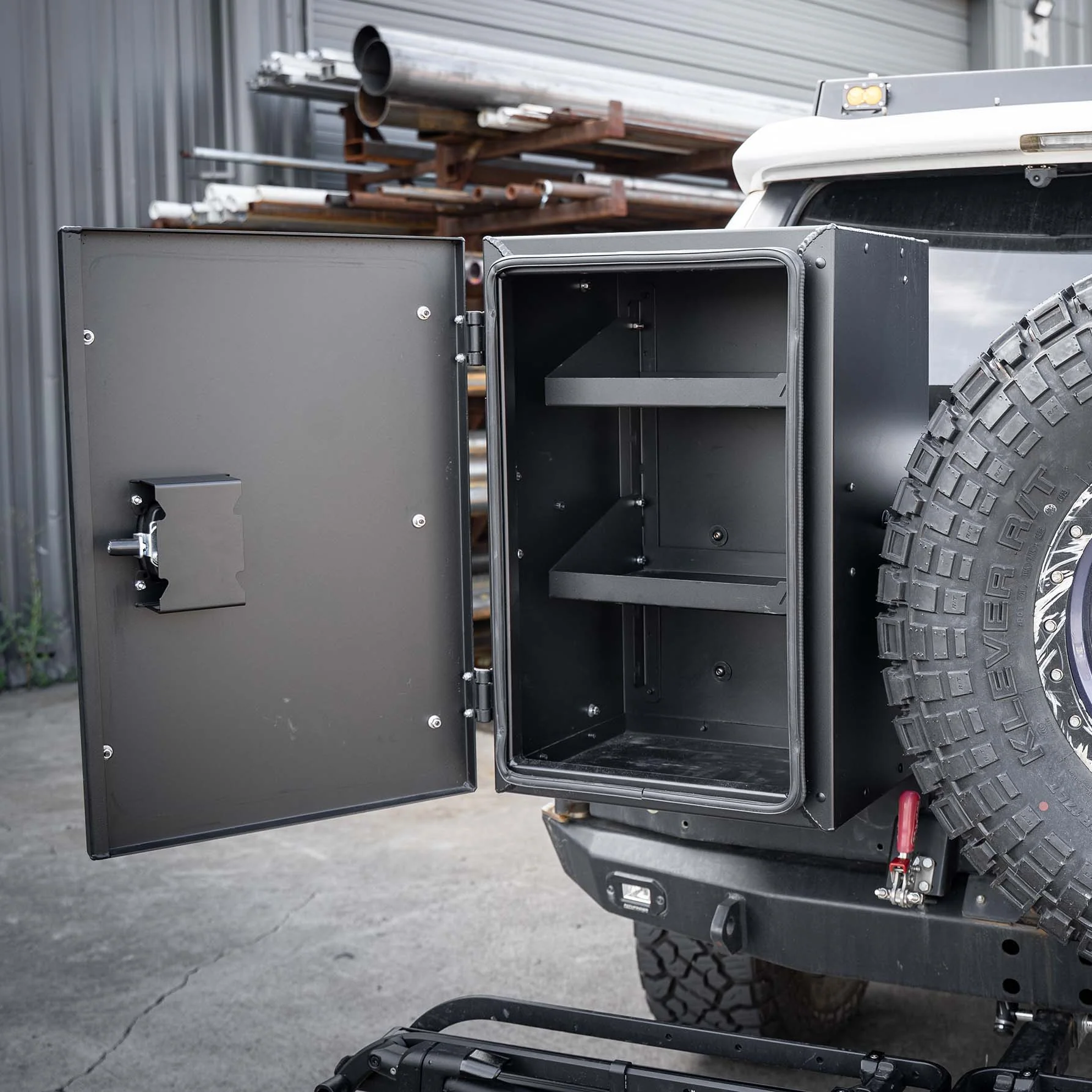Universal Adventure Storage Box (19x28x15) - Image 7